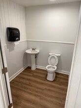 1880 Commerce Rd, Athens, GA for lease Interior Photo- Image 1 of 3