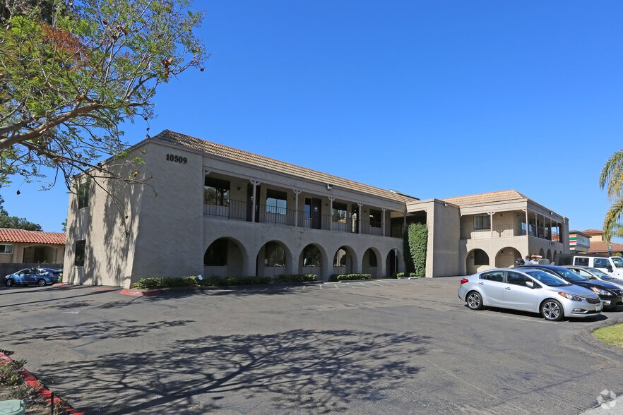 10509 San Diego Mission Rd, San Diego, CA à vendre - Photo du bâtiment - Image 2 de 21
