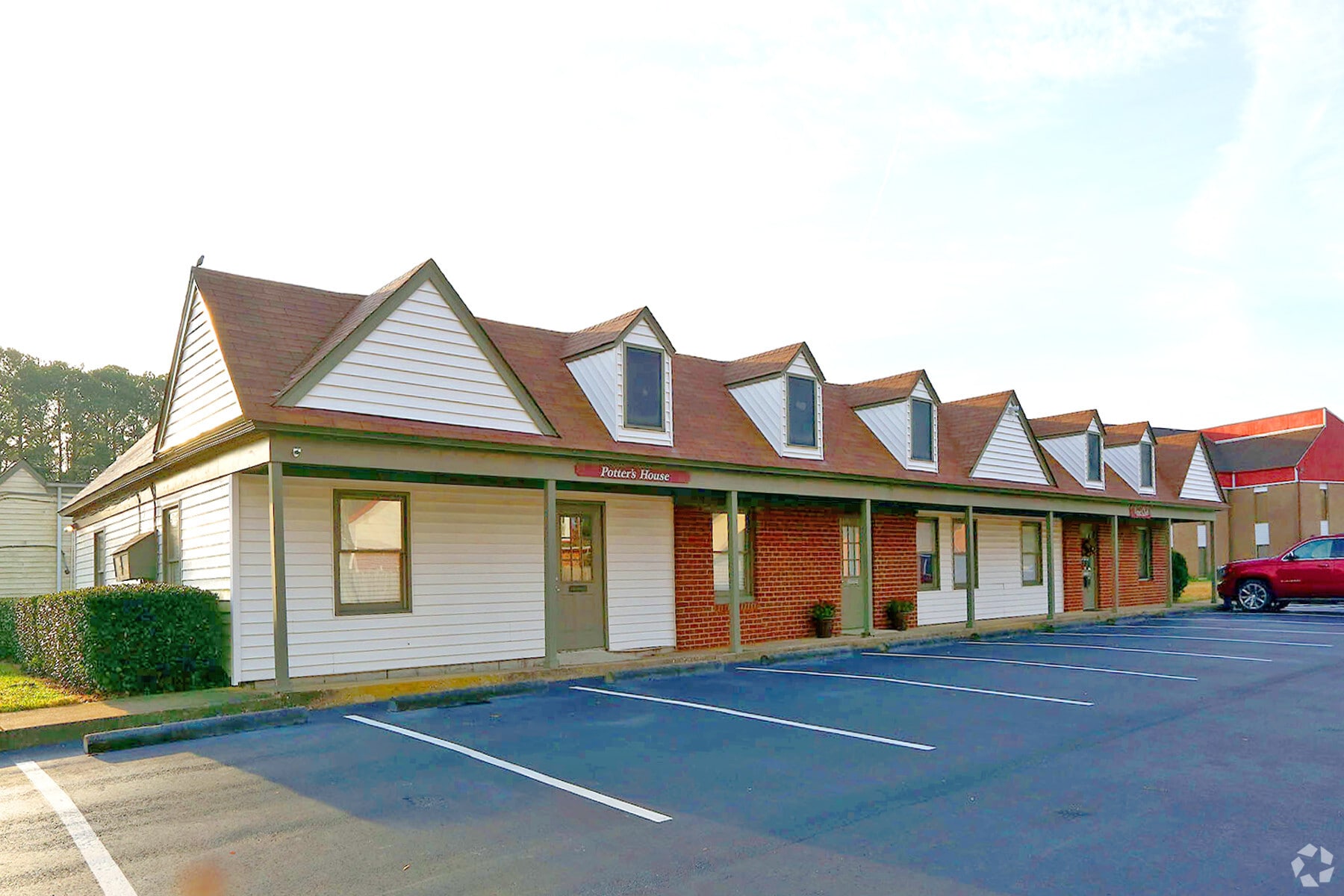 521 Old Great Neck Rd, Virginia Beach, VA for lease Primary Photo- Image 1 of 4