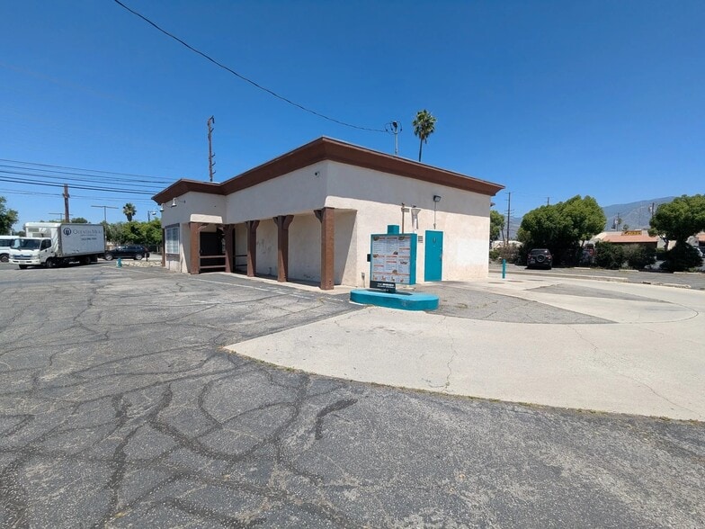 2535 Del Rosa Ave, San Bernardino, CA for sale - Building Photo - Image 2 of 10