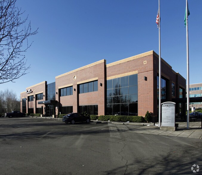 7700-7710 NE Greenwood Dr, Vancouver, WA à louer - Photo du bâtiment - Image 3 de 10