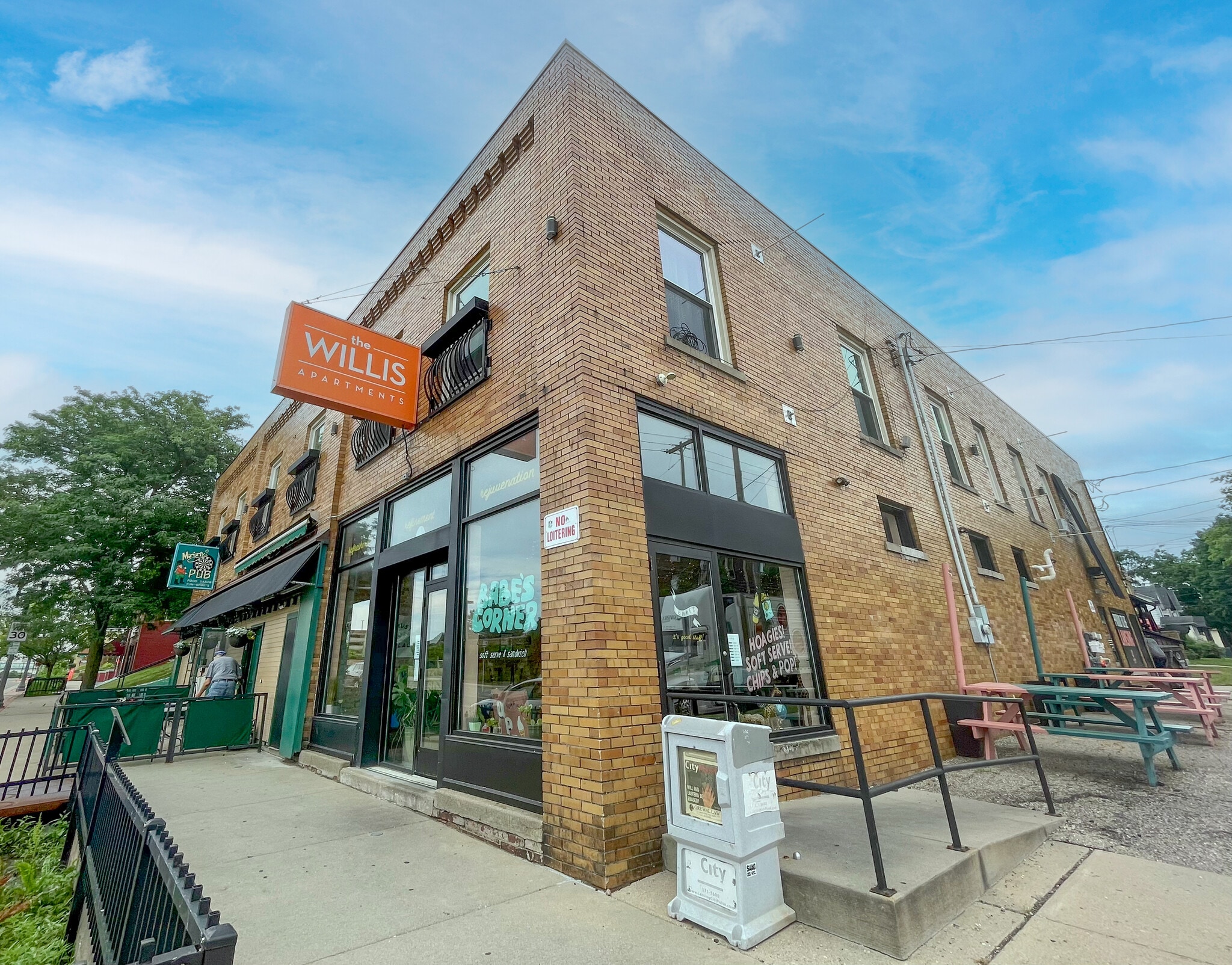 800 E Michigan Ave, Lansing, MI for lease Building Photo- Image 1 of 1