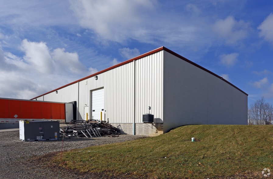 1468 N Main St, Mansfield, OH for lease - Building Photo - Image 3 of 12