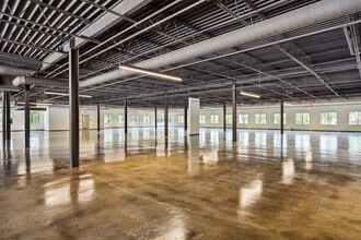 Port 26 | 2155 Eagle Drive, North Charleston, SC for lease Building Photo- Image 2 of 4