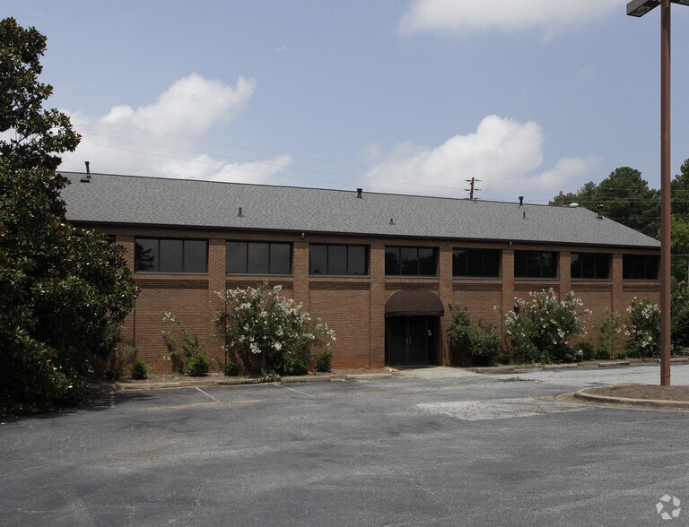 1831 Veterans Memorial Hwy, Austell, GA à louer - Photo du bâtiment - Image 3 de 7