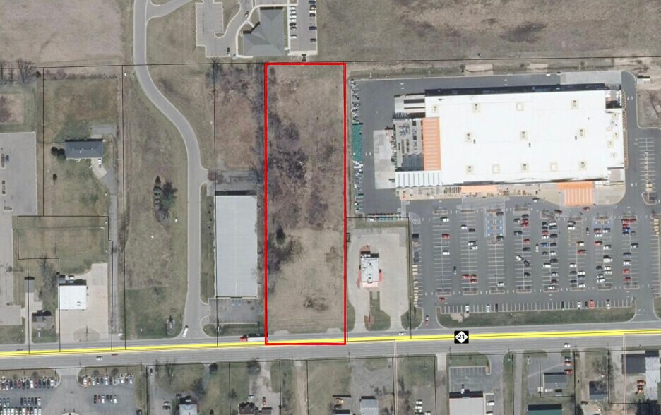 E M-21, Owosso, MI for sale - Building Photo - Image 1 of 3