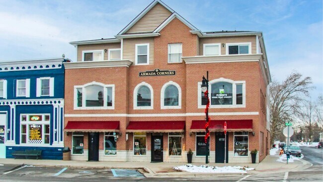 Plus de détails pour 23081-23089 E Main St, Armada, MI - Bureau/Commerce de détail à louer