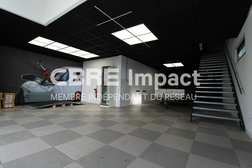 Rue Docteur Stein, Dijon for lease - Interior Photo - Image 2 of 8