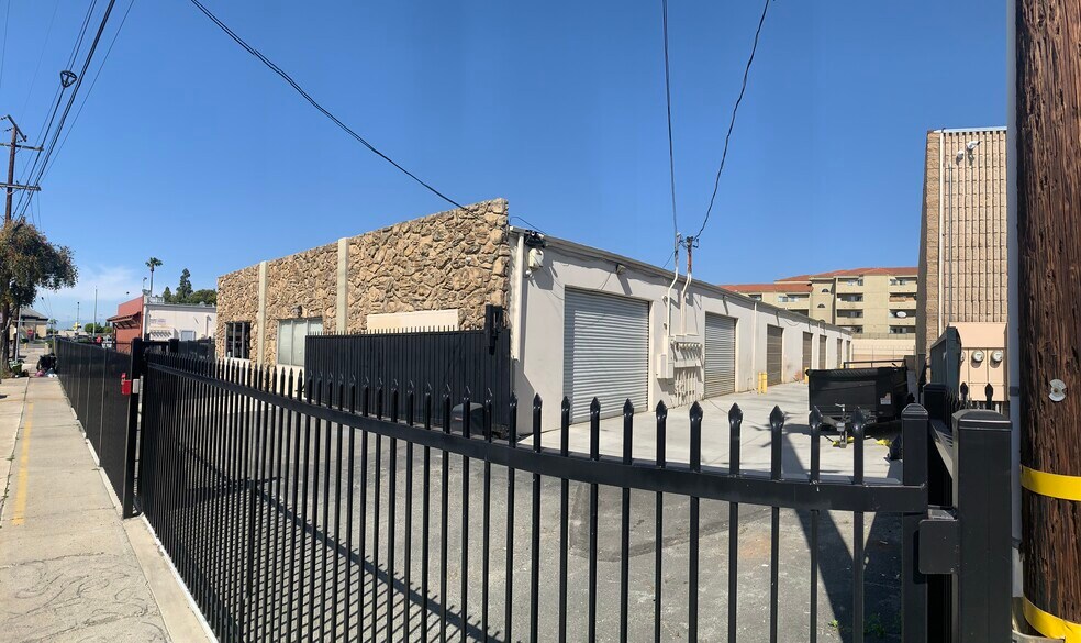 11020-11040 Mercantile Ave, Stanton, CA à louer - Photo du bâtiment - Image 2 de 7