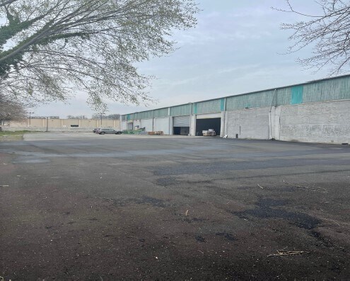 55 S Jefferson St, Orange, NJ à louer - Photo du bâtiment - Image 2 de 5