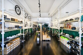 912 Military Rd, Mosman for lease Interior Photo- Image 2 of 2