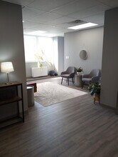 351-355 5th Ave, Pittsburgh, PA for lease Interior Photo- Image 1 of 3