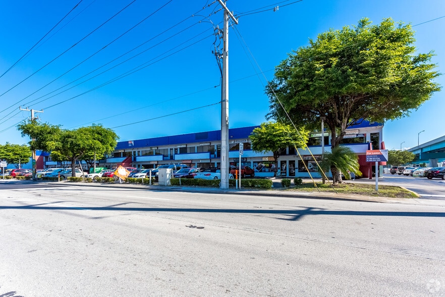 2501-2545 NW 72nd Ave, Miami, FL for lease - Building Photo - Image 1 of 5