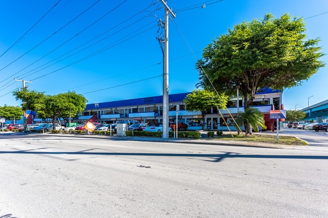 More details for 2501-2545 NW 72nd Ave, Miami, FL - Office for Lease