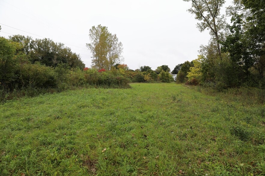 6762-6780 Fly Rd, Dewitt, NY for sale - Building Photo - Image 2 of 24