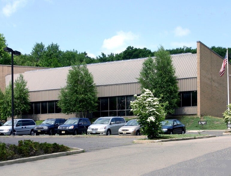 500 Corporate Dr, Mahwah, NJ for sale - Building Photo - Image 3 of 6
