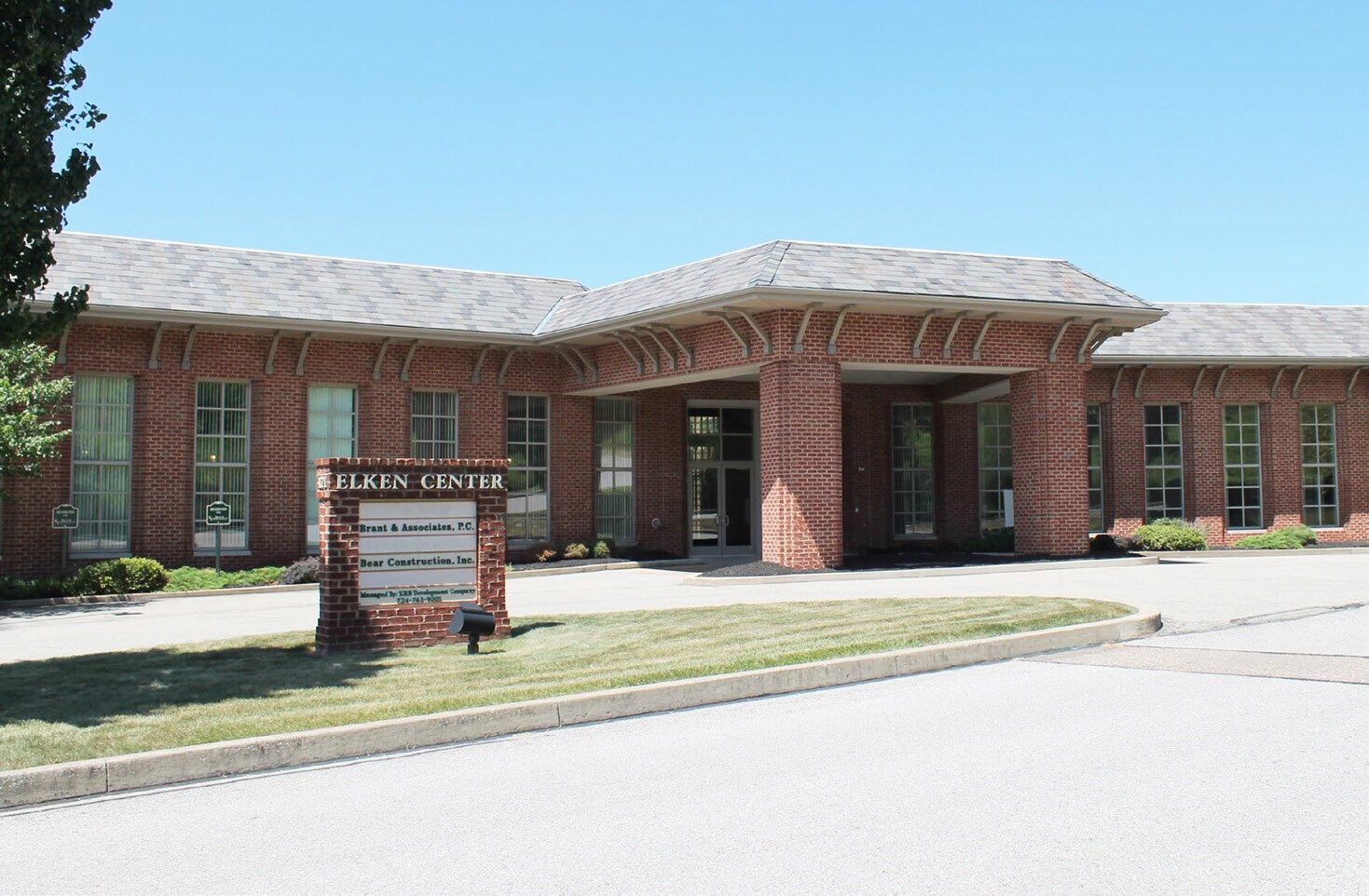 171 Hillpointe Dr, Canonsburg, PA à louer Photo du bâtiment- Image 1 de 5