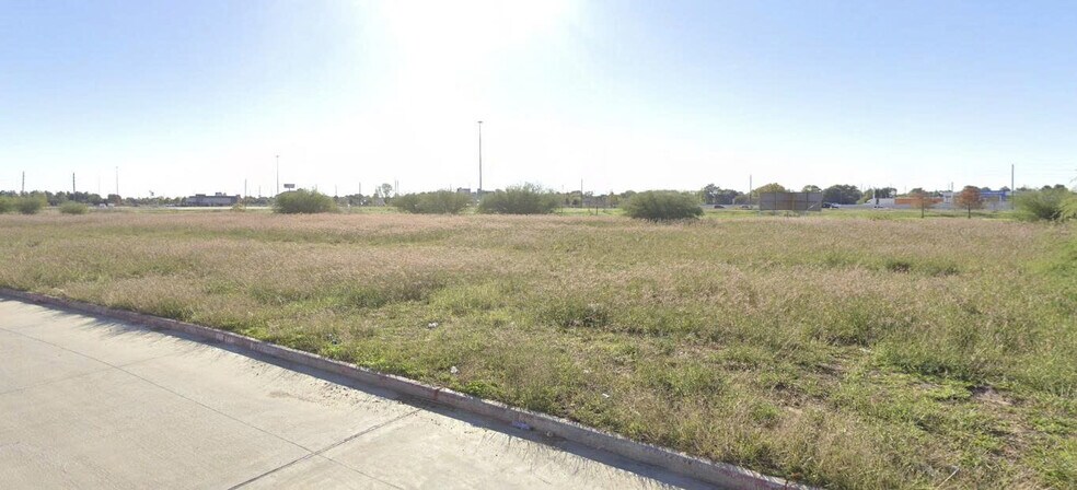 0 Grand Circle Boulevard, Katy, TX à vendre - Photo du bâtiment - Image 3 de 4