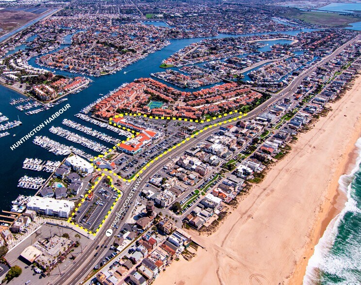 Peter's Landing portefeuille de 3 propriétés à vendre sur LoopNet.ca - Aérien - Image 2 de 5