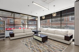 8 Hercules St, Surry Hills à louer Photo intérieure- Image 1 de 5