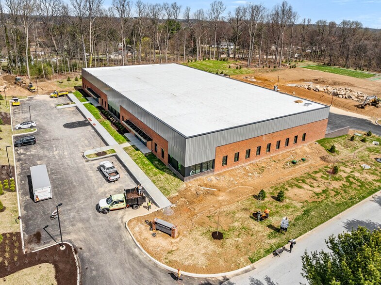 711 Haywood Dr, Exton, PA à louer - Aérien - Image 3 de 4