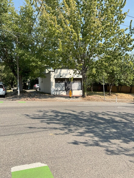 2600 E Union St, Seattle, WA à vendre - Photo du bâtiment - Image 1 de 13