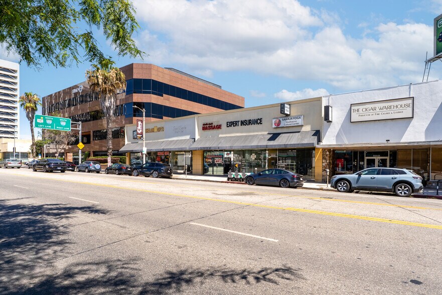 15143-15153 Ventura Blvd, Sherman Oaks, CA à vendre - Photo du bâtiment - Image 2 de 28