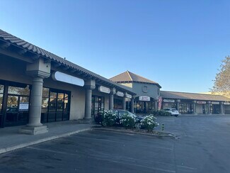 Plus de détails pour 5203 W Walnut Ave, Visalia, CA - Commerce de détail à louer