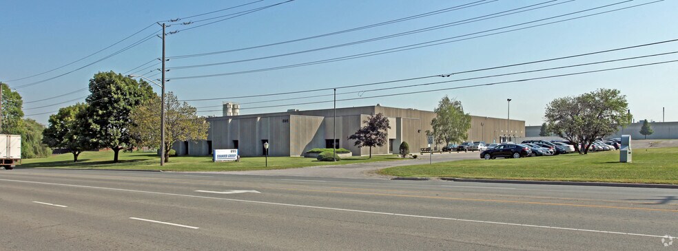 895 Brock Rd, Pickering, ON à vendre - Photo principale - Image 1 de 1