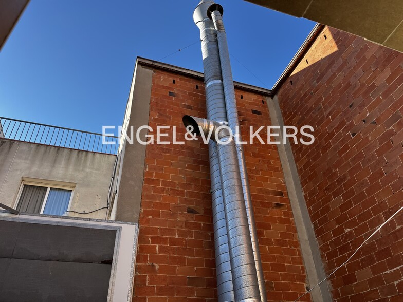 Commerce de détail dans Santa Coloma de Gramenet, Barcelona à vendre - Photo intérieure - Image 2 de 31