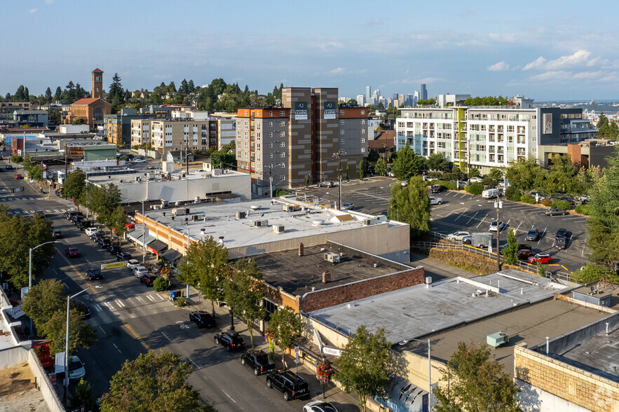 4546 California Ave SW, Seattle, WA for lease - Aerial - Image 2 of 4