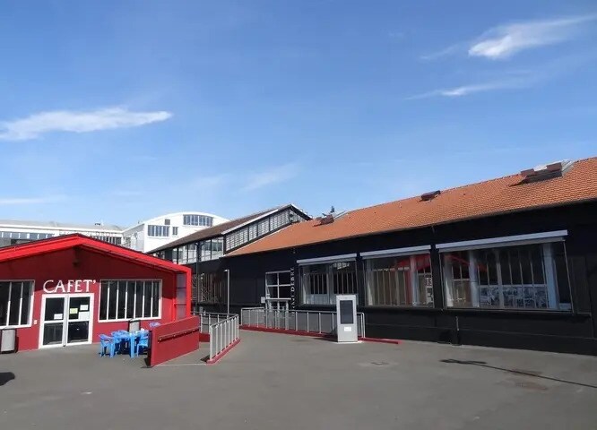 35-37 Rue Gabriel Péri, Issy-les-Moulineaux for lease Building Photo- Image 1 of 12