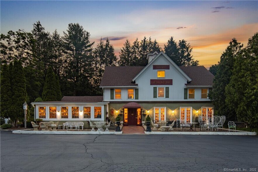4 Long Ridge Rd, Redding, CT à vendre - Photo du bâtiment - Image 3 de 30