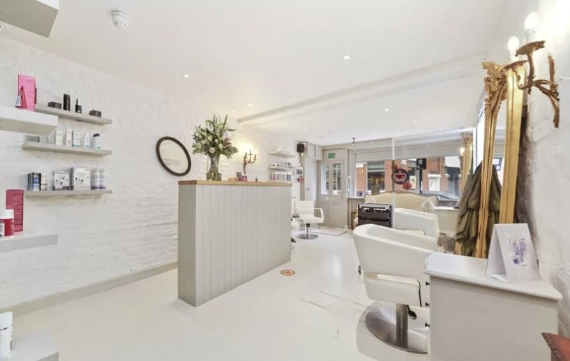 74 Compton St, Londres à vendre - Photo intérieure - Image 2 de 18