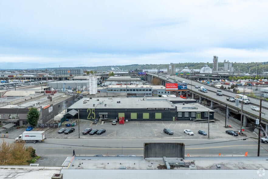 25-29 S Hanford St, Seattle, WA à louer - Photo du bâtiment - Image 3 de 9