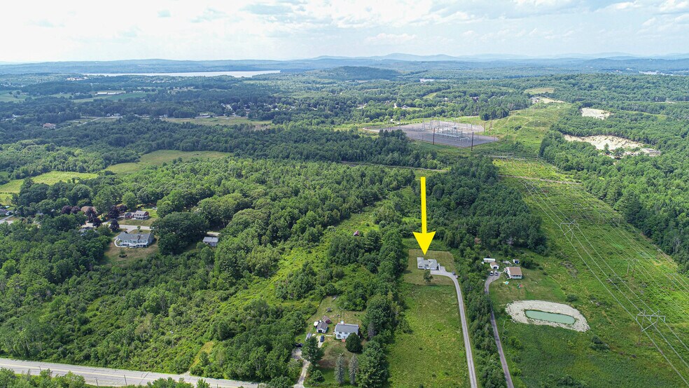 832 College St, Lewiston, ME à vendre - Aérien - Image 2 de 9