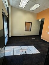 2500 N Lynndale Dr, Appleton, WI for lease Interior Photo- Image 2 of 12