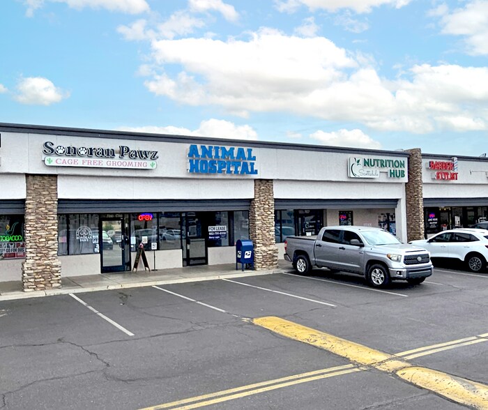 6245 E Bell Rd, Scottsdale, AZ à louer - Photo du bâtiment - Image 2 de 2