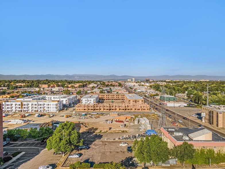 6850 E Evans Ave, Denver, CO à louer - Photo du bâtiment - Image 3 de 6