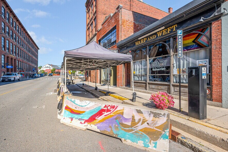 197 Market St, Lowell, MA à vendre - Photo du bâtiment - Image 3 de 28