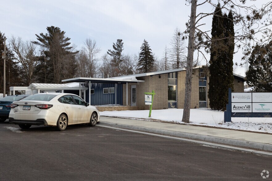 400 Broadway Ave N, Foley, MN à vendre - Photo du bâtiment - Image 3 de 4