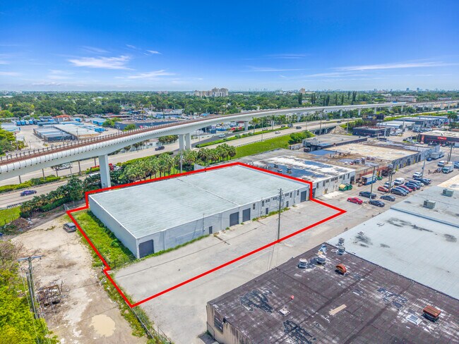 Plus de détails pour 3916-3920 NW 32nd Ave, Miami, FL - Industriel à louer