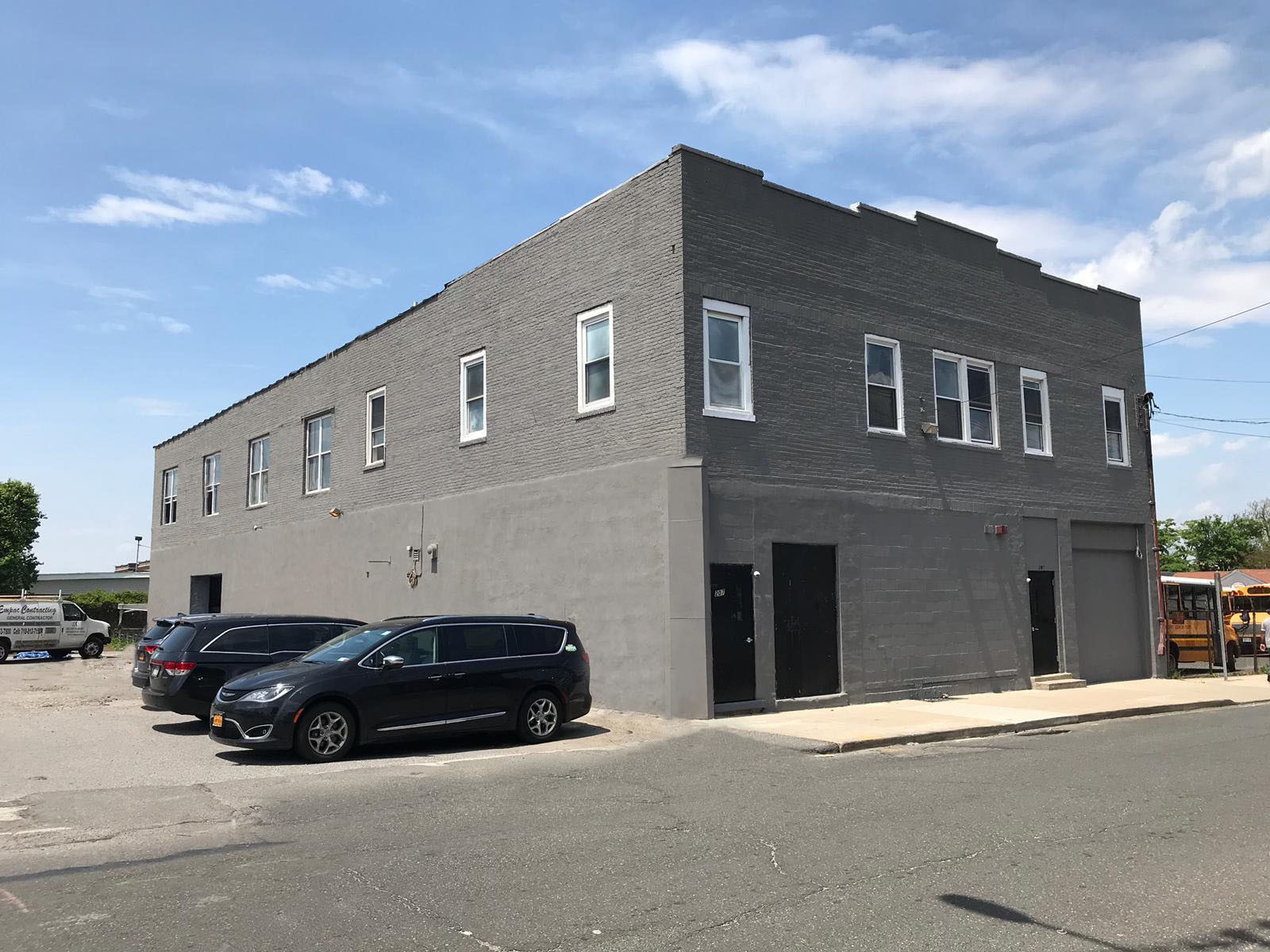 207 Lawrence Ave, Inwood, NY for lease Primary Photo- Image 1 of 6