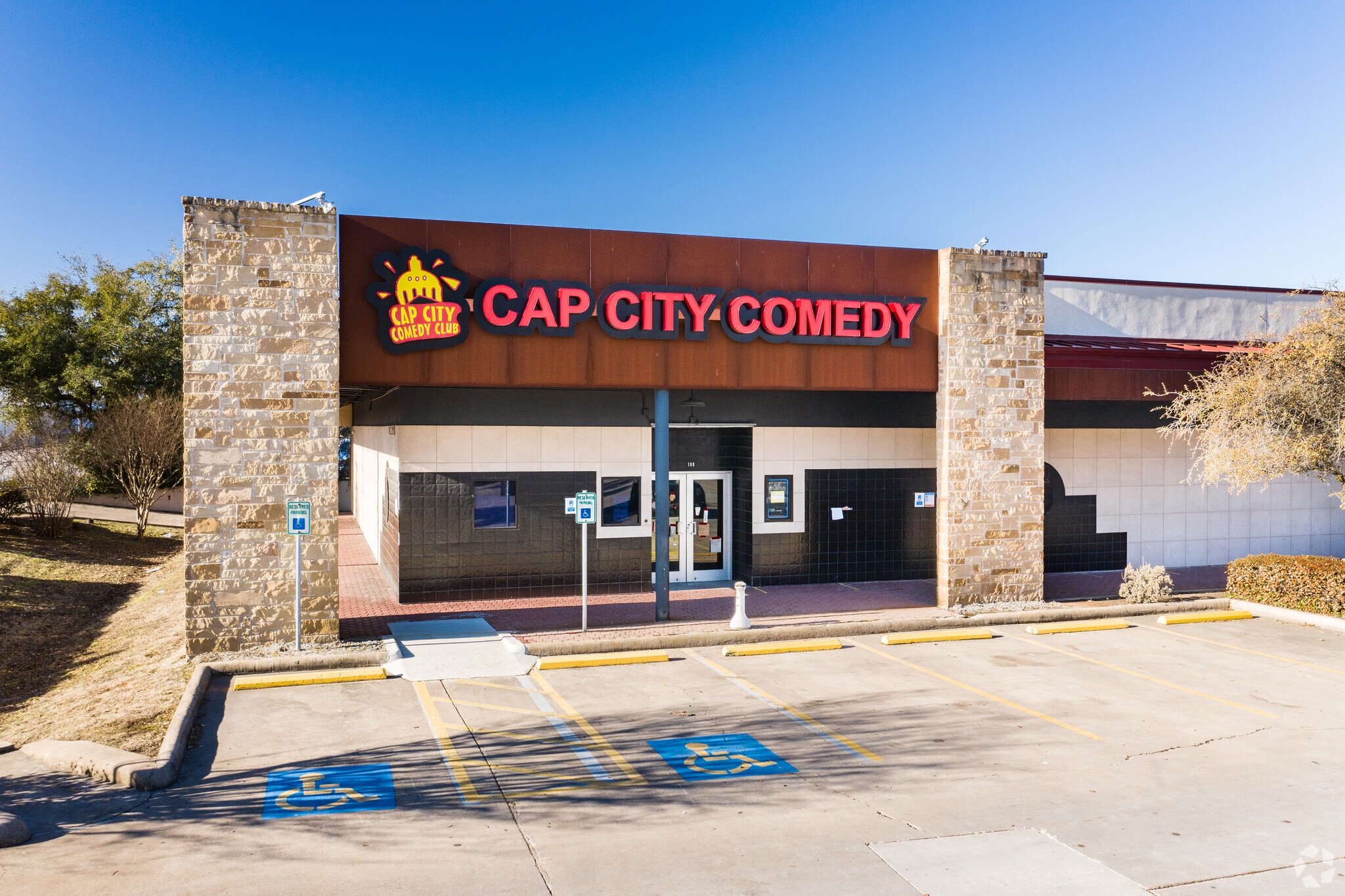 8120 Research Blvd, Austin, TX à louer Photo du bâtiment- Image 1 de 18