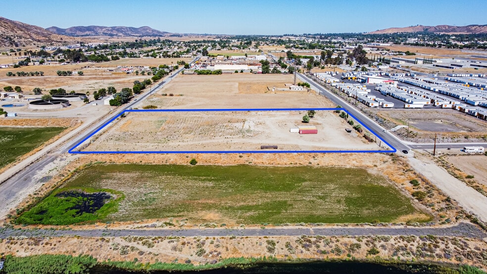 0 Charles Street, Banning, CA à vendre - Aérien - Image 2 de 6