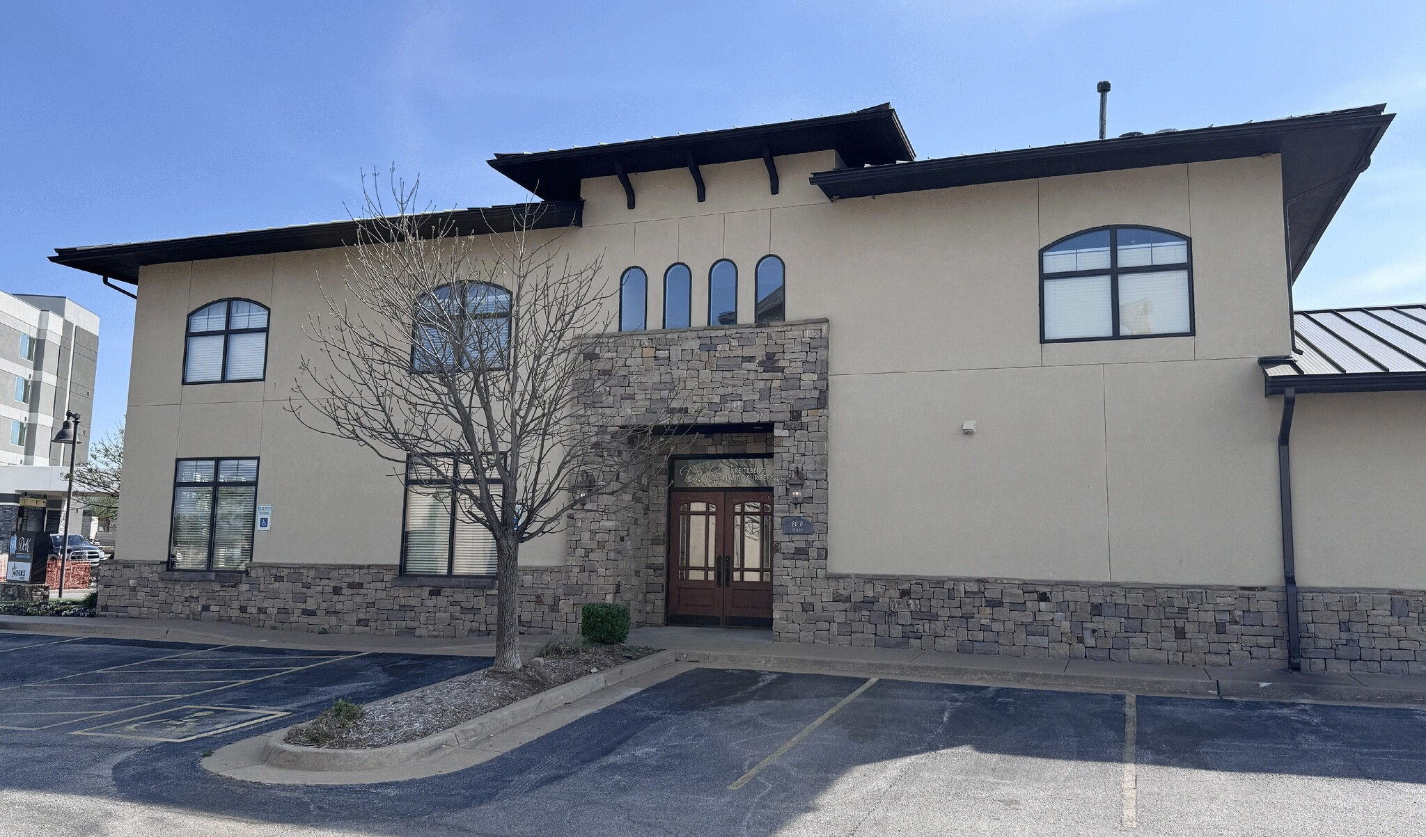 8010 S 101st Ave E, Tulsa, OK for lease Building Photo- Image 1 of 6