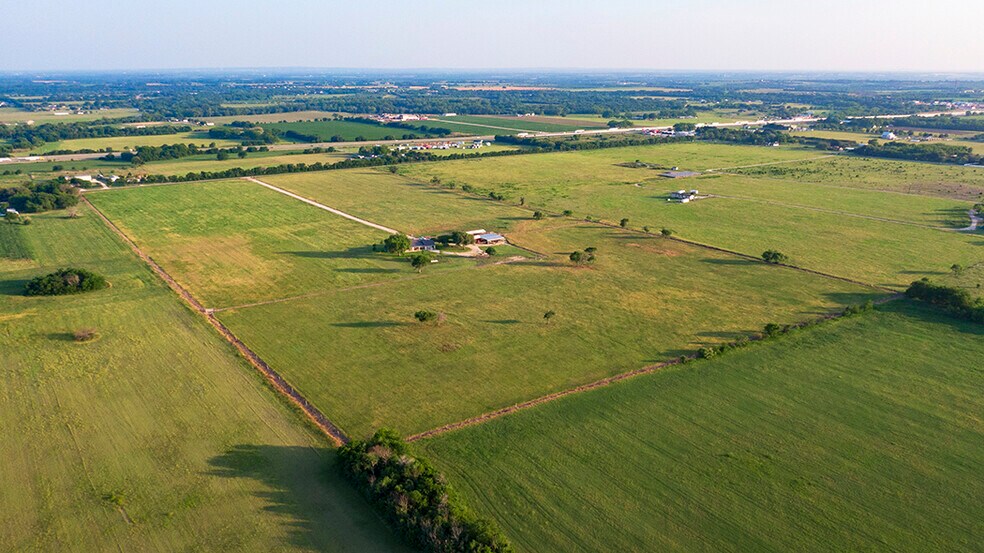 2420 Bolton Rd, Marion, TX à vendre - Photo du bâtiment - Image 2 de 10