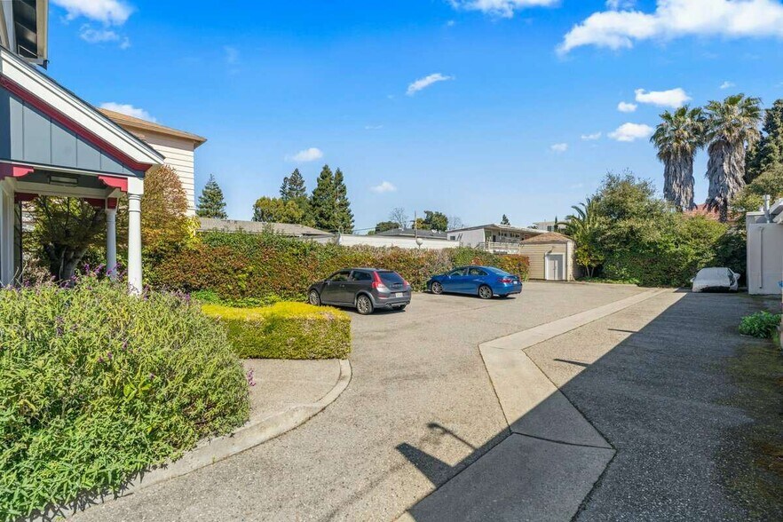 216 N San Mateo Dr, San Mateo, CA à vendre - Photo du bâtiment - Image 3 de 13