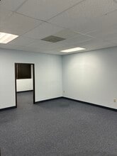 1304 W Walnut Hill Ln, Irving, TX for lease Interior Photo- Image 2 of 6