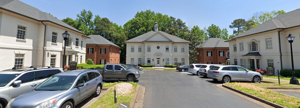2866 Johnson Ferry Rd, Marietta, GA for lease - Building Photo - Image 2 of 5